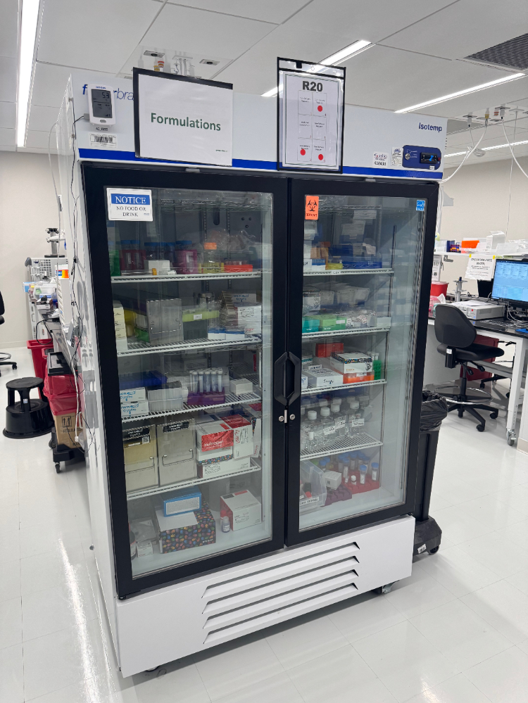 Image of Fisherbrand Isotemp Double Door refrigerator